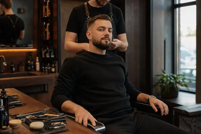 Barber Sanok dla mężczyzn, którzy chcą wyglądać lepiej bez codziennej walki z fryzurą